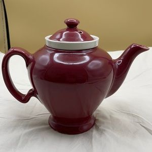 McCormick Baltimore Tea Steeping Tea Pot Burgundy